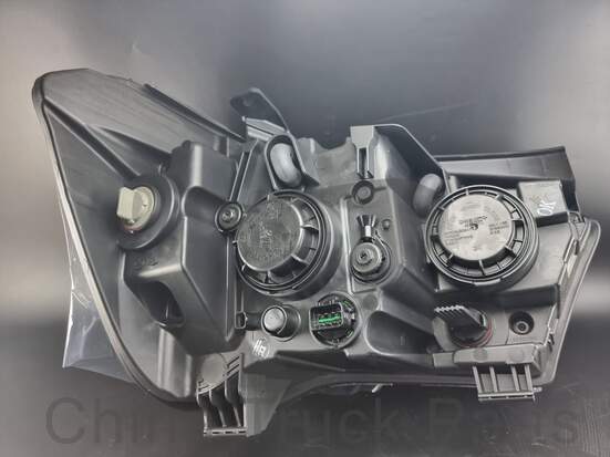 Блок фара Hyundai H350/Solati - 9210159600